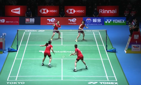 世联赛中 世联赛中