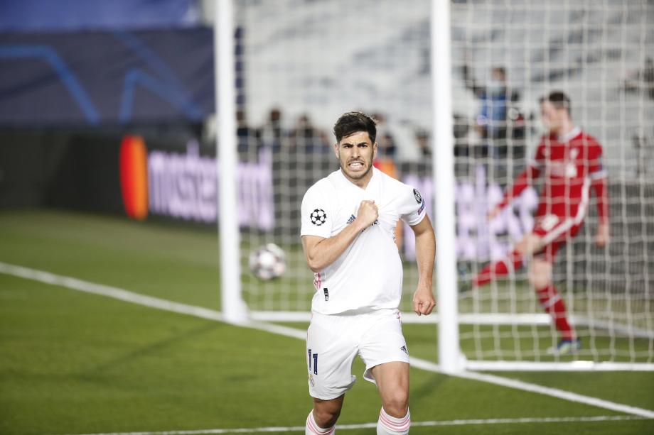 至少有半数 至少有半数